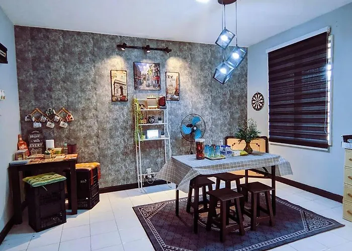 Homestay D\'Lapang Near Klia